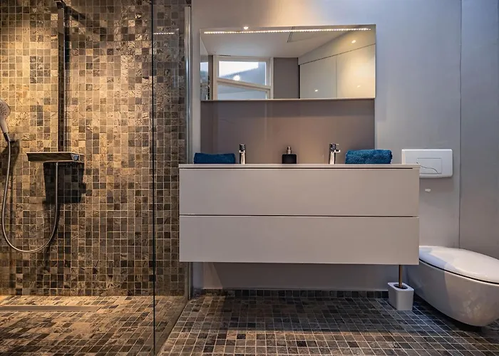 142 M² Quartier Carmes Hypercentre *